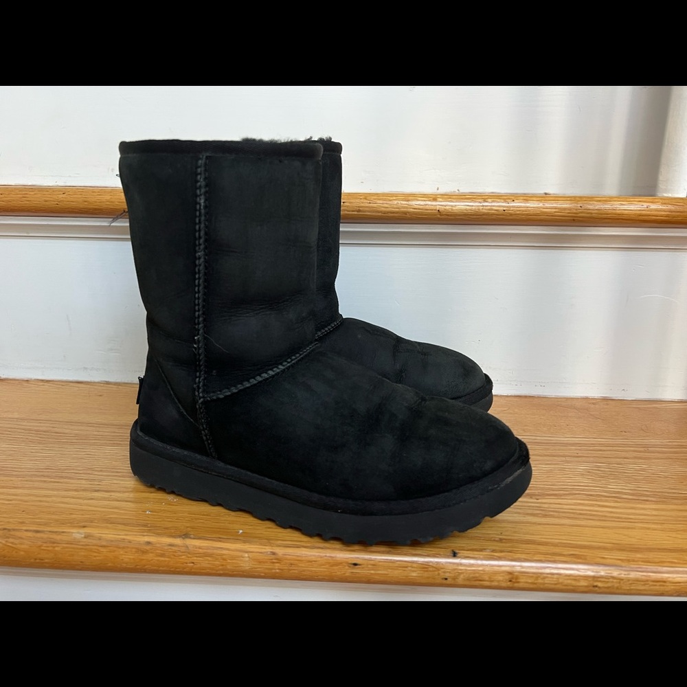 Ugg boots - black size 7